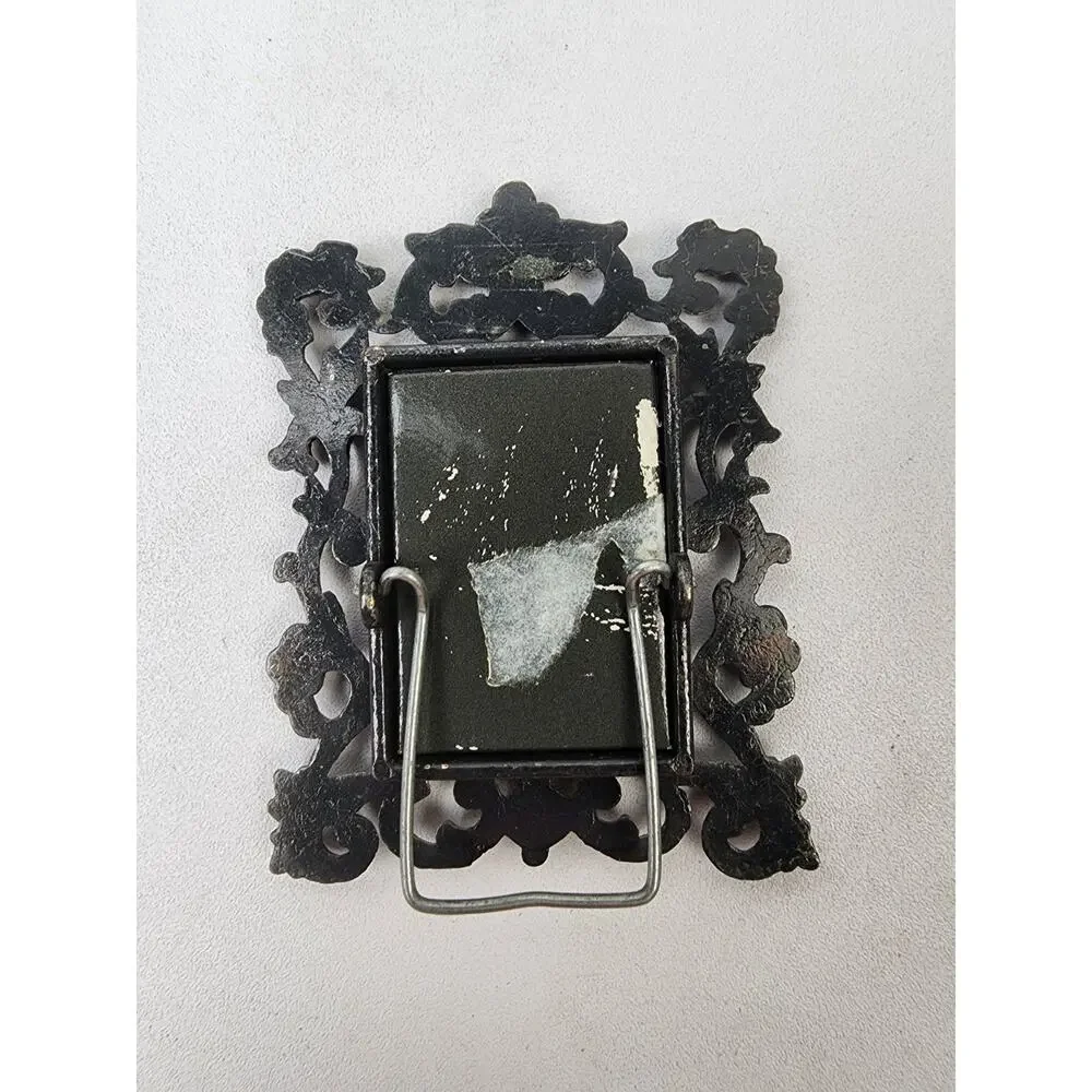 Mini Metal Silver Picture Frames 3.5 x 3